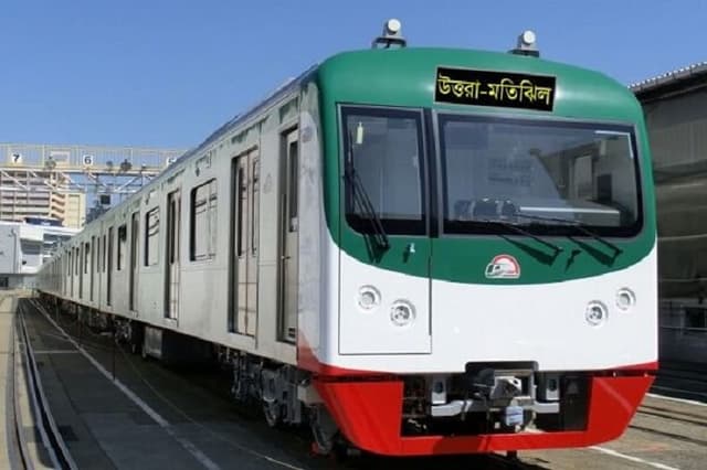 উত্তরা থেকে আগারগাঁও পৌঁছলো মেট্রোরেল