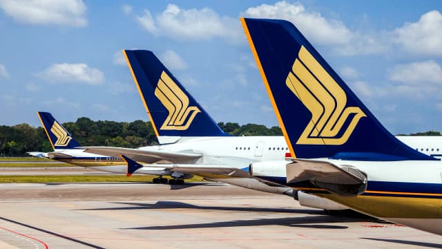 Fuel costs, Air India losses push SIA to first loss since pandemic