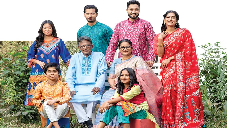 DeshiDosh offers up to 70pc discount on its anniversary