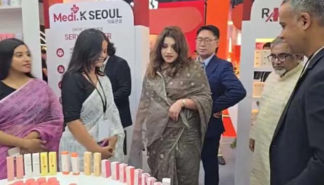 আইসিসিবিতে উদ্বোধন হলো ৩ দিনের আন্তর্জাতিক প্রদর্শনী ‘কসমেটিকা ঢাকা ২০২৬’