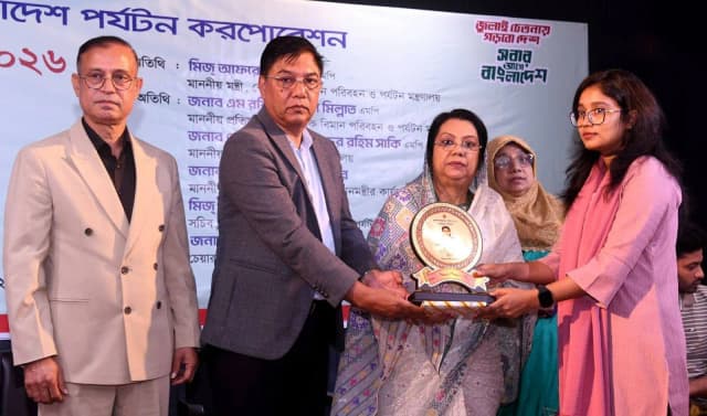 জুলাই যোদ্ধা-শহিদ পরিবারের জন্য বিমান-হোটেলে বড় ছাড়