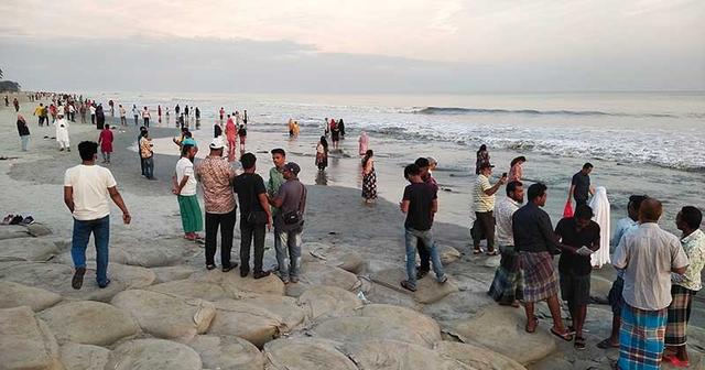 সাগরকন্যায় আসতে শুরু করেছে পর্যটক
