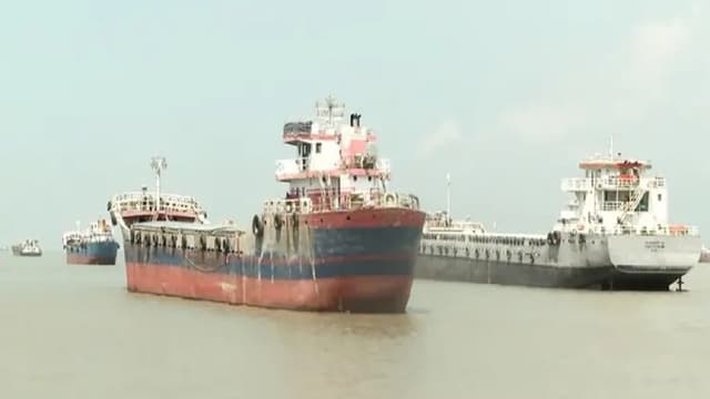 চট্টগ্রাম বন্দরে লাইটার ভেসেল ম্যানেজমেন্ট সফটওয়্যার চালু