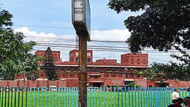 যুক্তরাষ্ট্রে ভিসাধারীদের সতর্কবার্তা