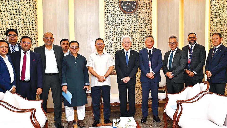 Global automotive powerhouse Toyota eyes investment opportunities in Bangladesh