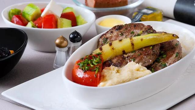 Top five airlines offering best Business Class dining in 2026