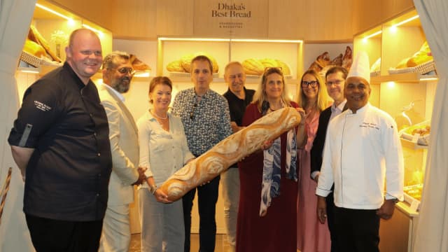 Crowne Plaza Dhaka Airport brings "Dhaka's Best Bread"