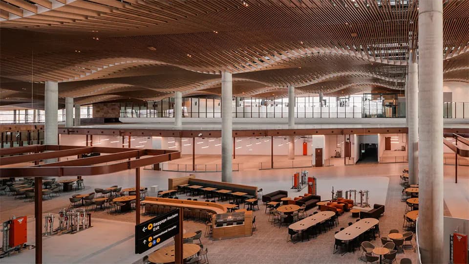 Sydney opens USD 3.94b western airport to passengers