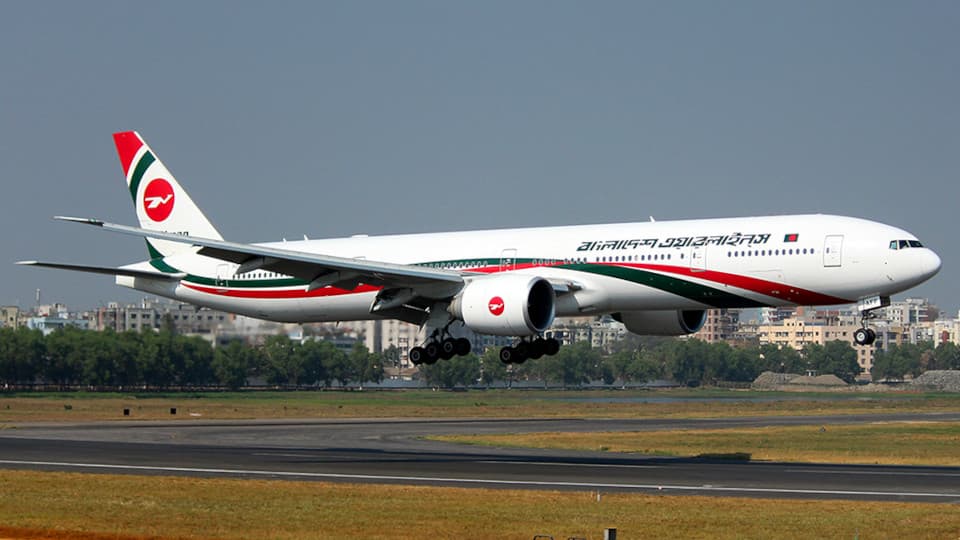 Biman flight stranded in Muscat as passenger dies on board