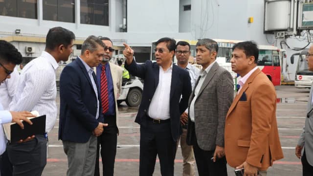 Aviation minister orders faster baggage handling at Dhaka Airport