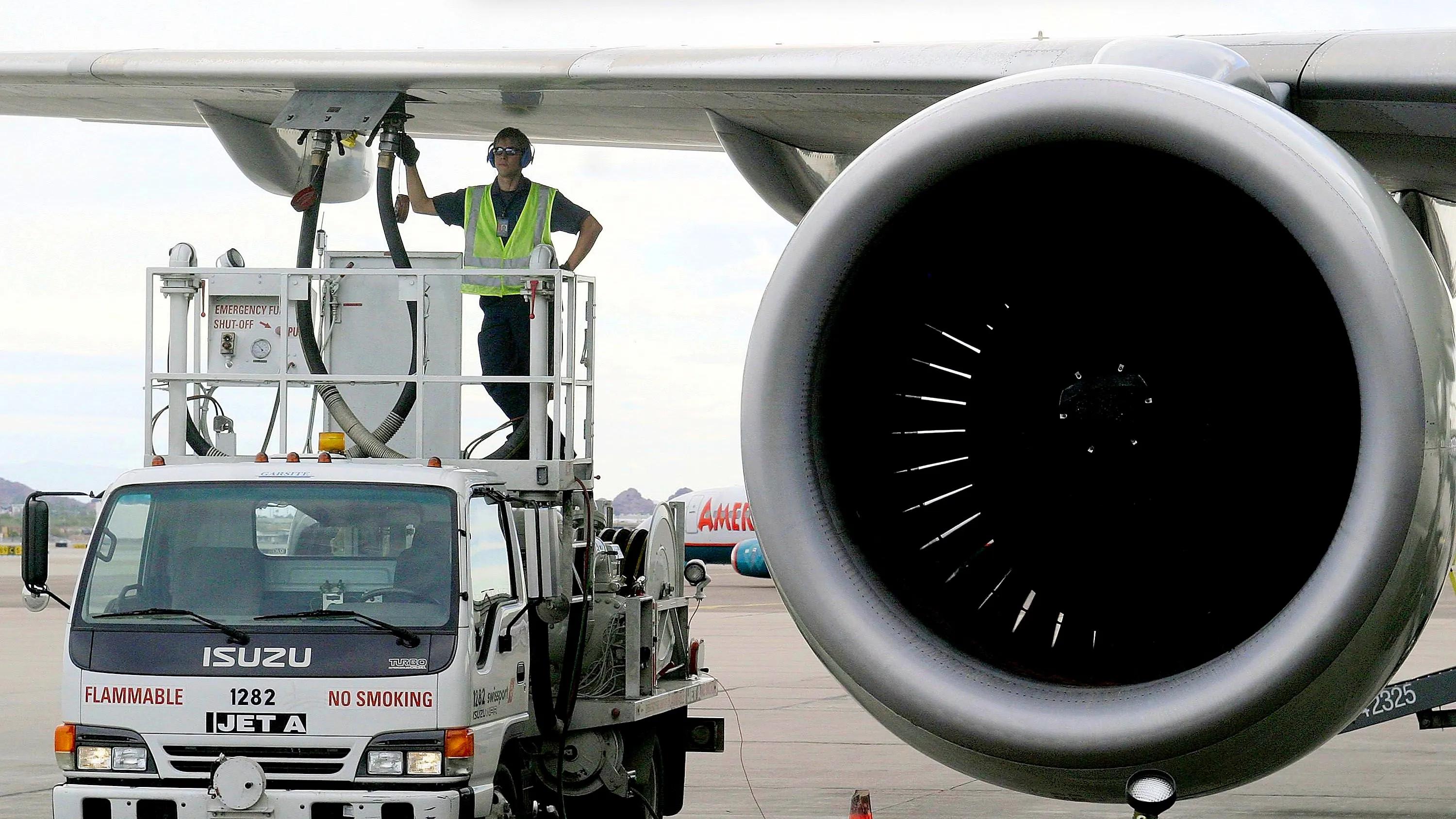 BERC slashes jet fuel prices by BDT 39.57 per liter