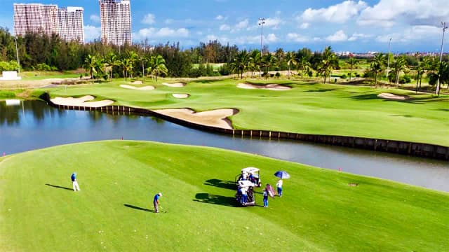 Da Nang tourism surge boosts Central Vietnam's golf tourism ambitions