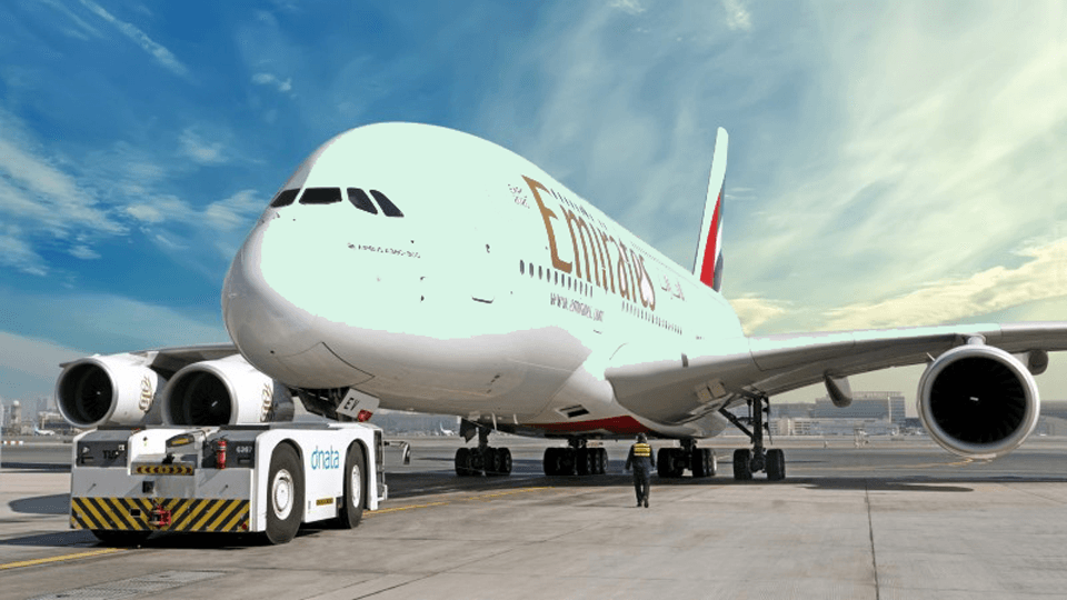 Emirates significantly improves financial performance during first half of 2021-22