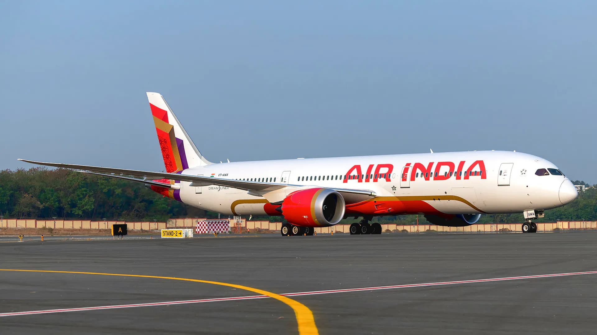 Air India adds Mumbai-Toronto flights, expands Canada capacity