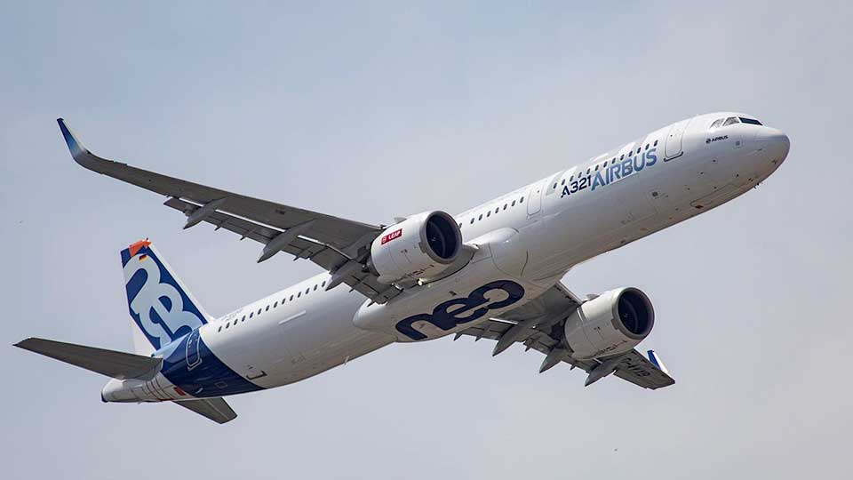 Airbus unveils first A321neo assembled in Toulouse